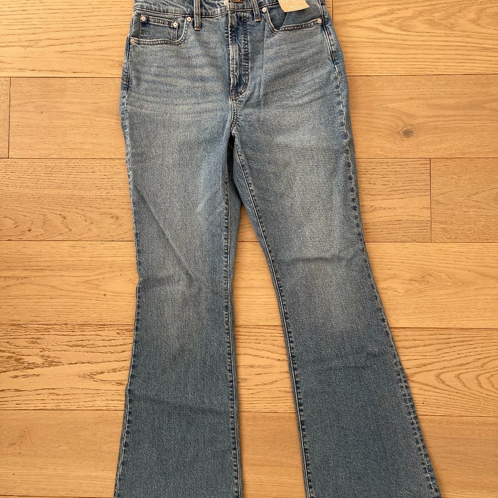 Madewell Perfect Vintage Flare Jean Size 29T